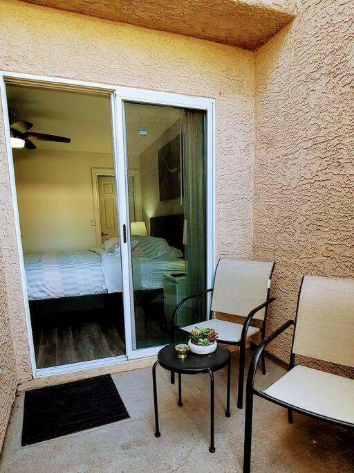 L - Fully Remodeled And Professionally Decorated Las Vegas Exterior photo
